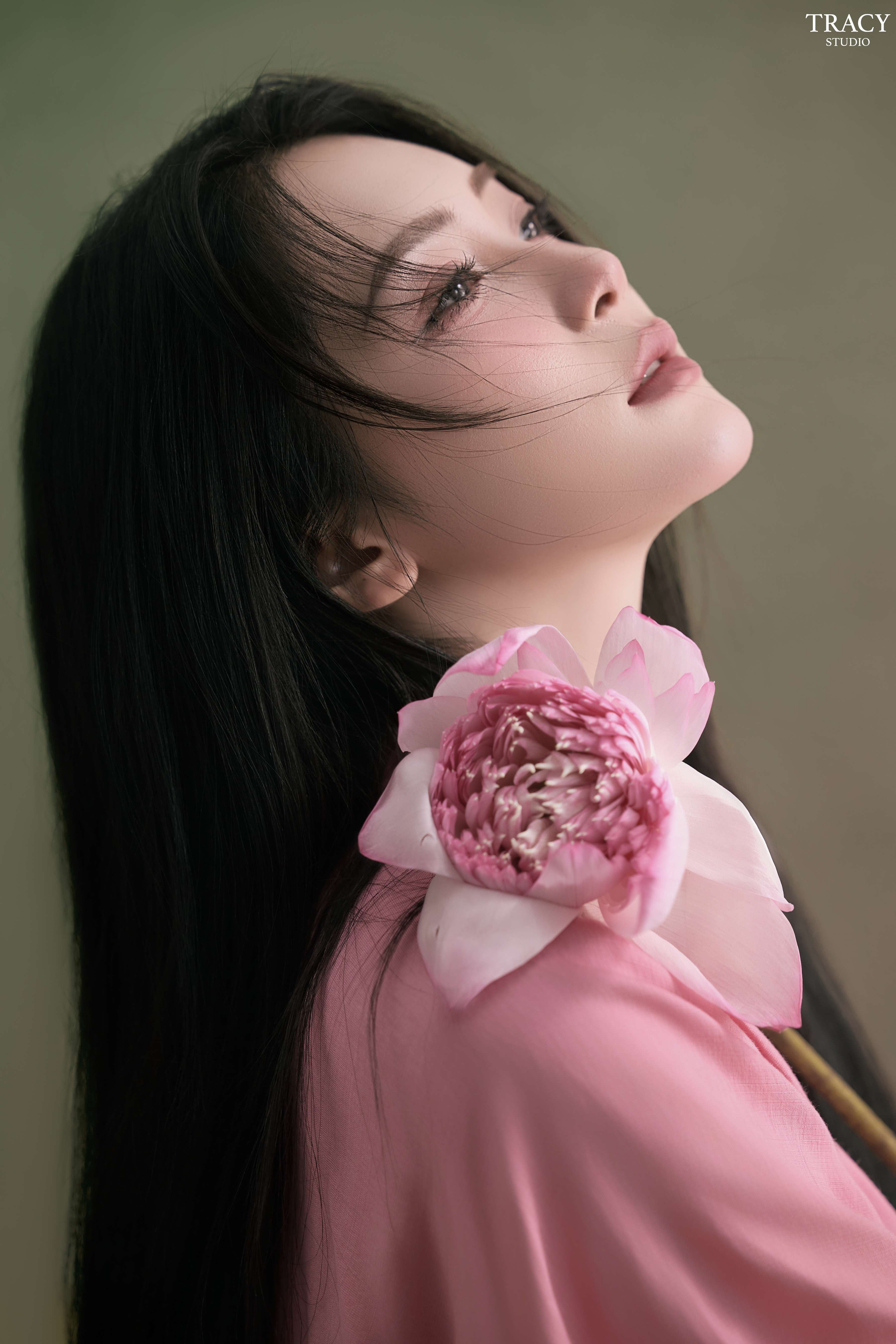 frontend/img/gallery/concept-sen/tracy-studio-chup-concept-sen-hang (9).jpg